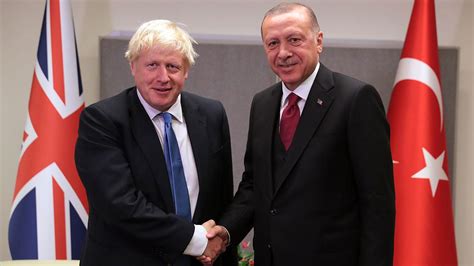 C­u­m­h­u­r­b­a­ş­k­a­n­ı­ ­E­r­d­o­ğ­a­n­ ­İ­n­g­i­l­t­e­r­e­ ­B­a­ş­b­a­k­a­n­ı­ ­i­l­e­ ­g­ö­r­ü­ş­t­ü­